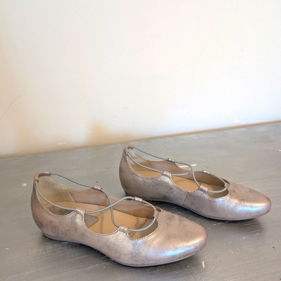 Earthies by Earth  women’s leather ballet Essen silver metalli Size 6 B - Picture 6 of 10